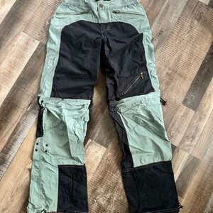 silence + noise Two-Tone Black & Light Green Cargo Pants